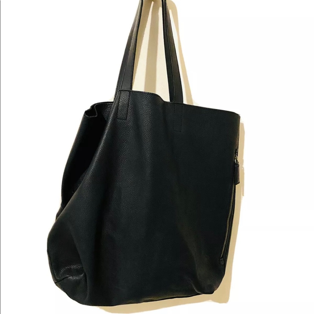 Leather Tote Banana Republic Tote Bag (BLK)